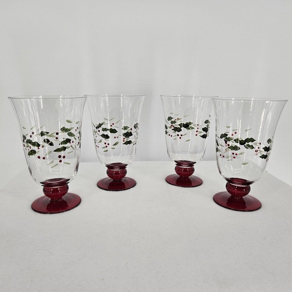 Pfaltzgraff Winterberry Water Holiday Goblets Hand Painted Etched Qty 4 In Box - Picture 2 of 8
